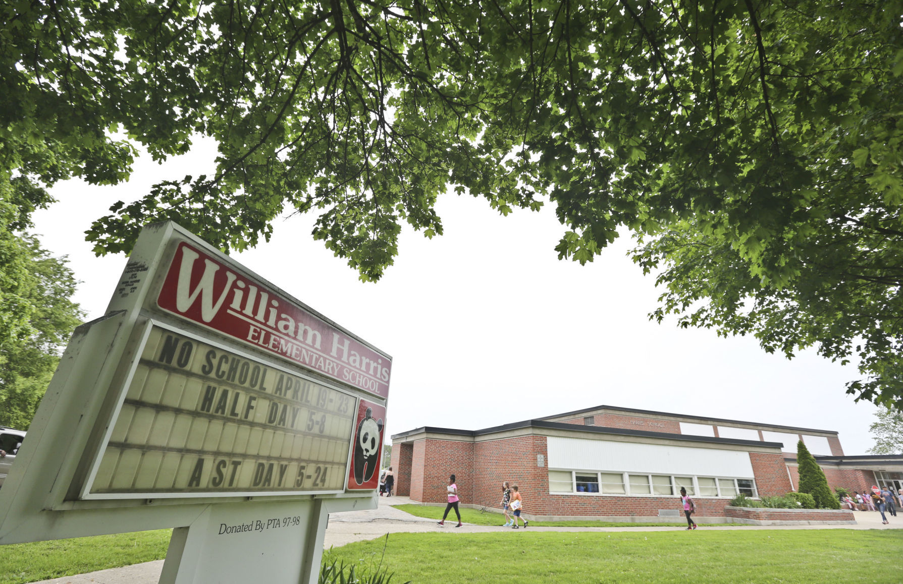 Harris_School 5.17.19.JPG